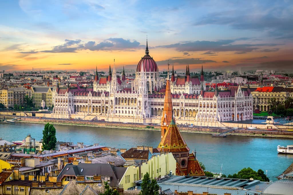 Immigrate to Hungary